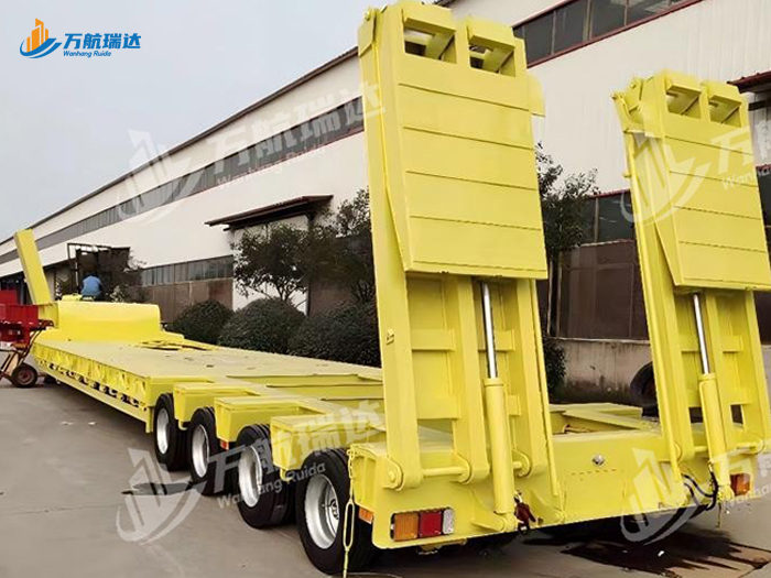 轴线低平板运输半挂车