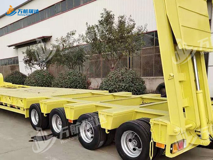 轴线低平板运输半挂车
