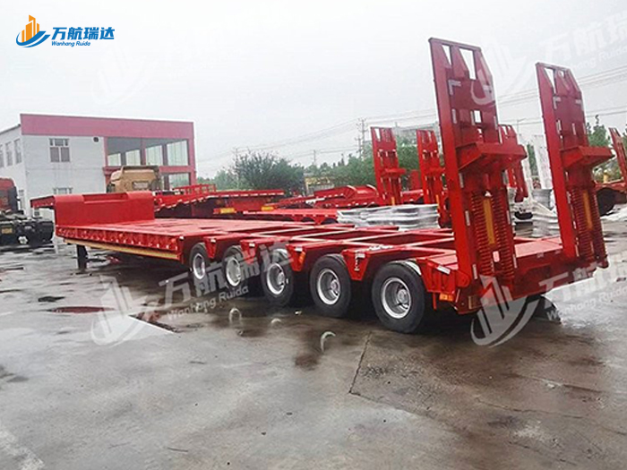 轴线低平板运输半挂车