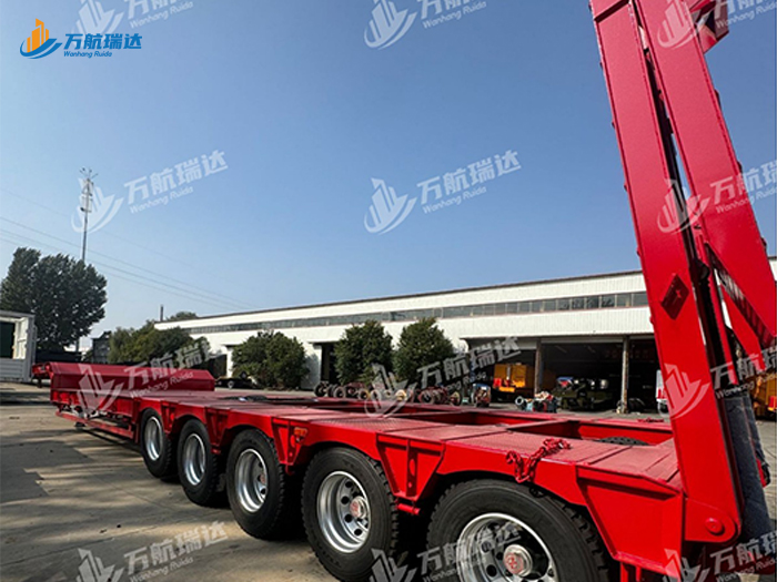 轴线低平板运输半挂车