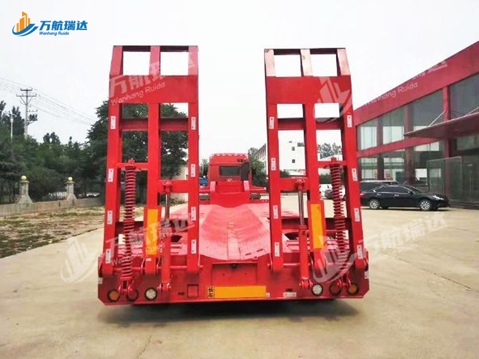 通用低平板半挂车