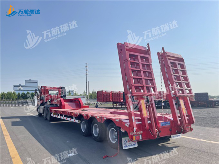 通用低平板半挂车