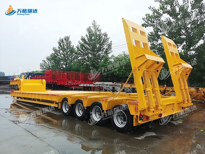 通用低平板半挂车