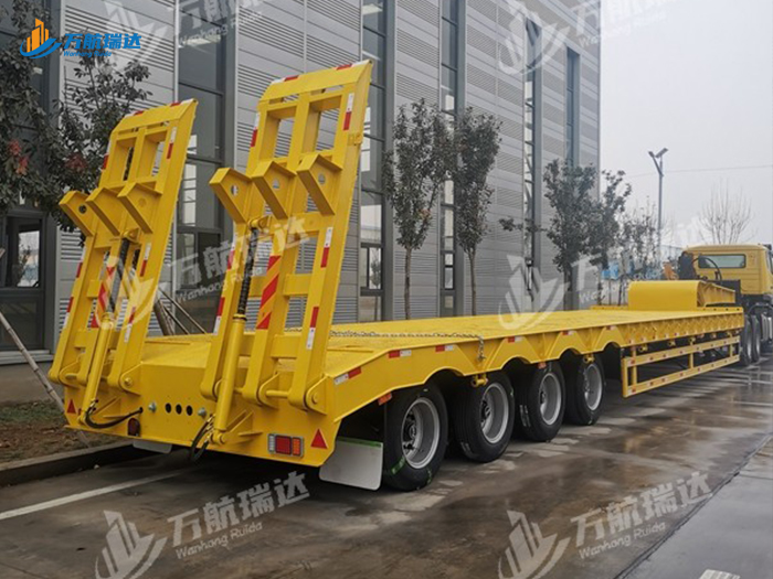 通用低平板半挂车