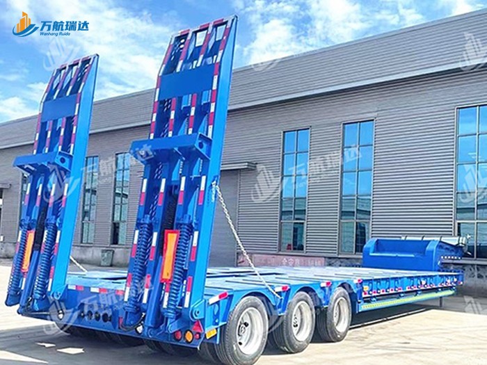 通用低平板半挂车