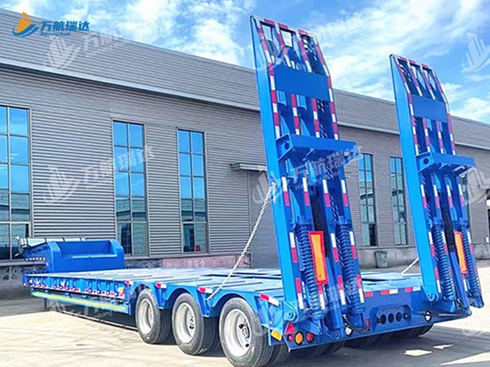 通用低平板半挂车