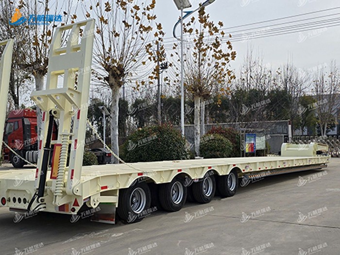 通用低平板半挂车