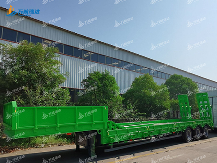 通用低平板半挂车