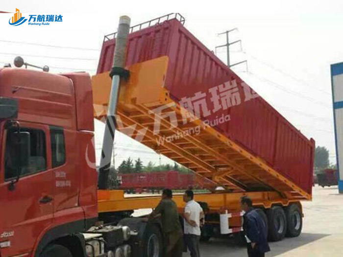 厢式后翻自卸半挂车
