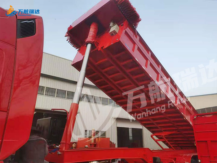 栏板后翻自卸半挂车