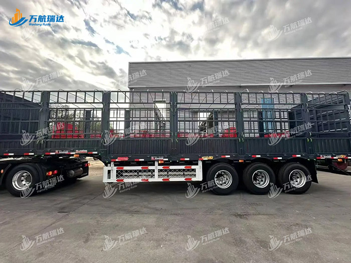 出口型仓栏半挂车