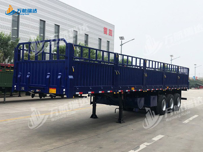 出口型仓栏半挂车