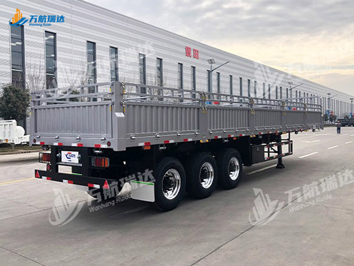 出口型仓栏半挂车