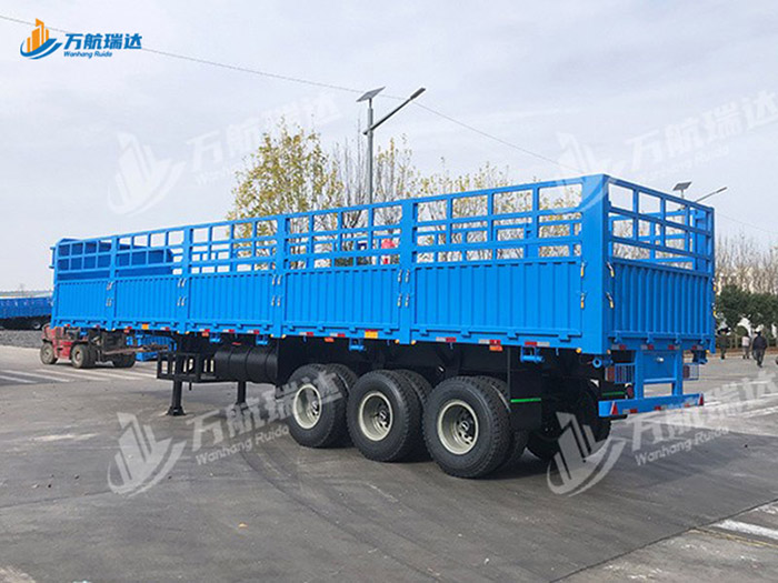 出口型仓栏半挂车