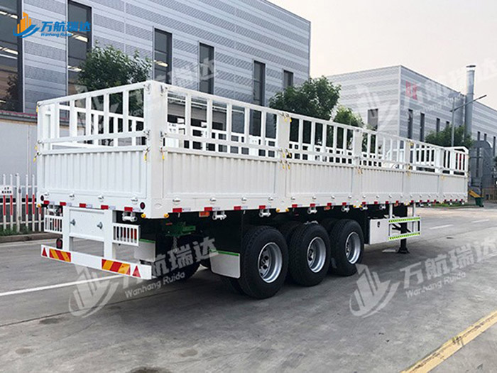 出口型仓栏半挂车