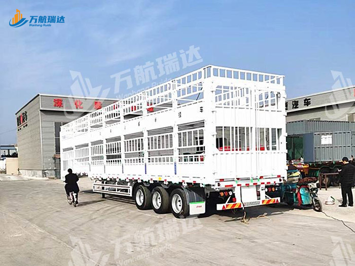 畜牧运输仓栏半挂车
