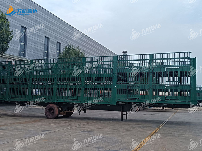 畜牧运输仓栏半挂车