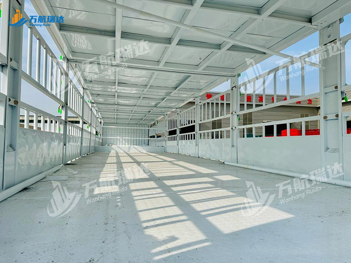 畜牧运输仓栏半挂车