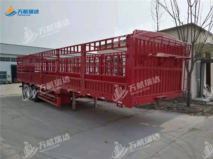 鹅颈式苍栏运输半挂车