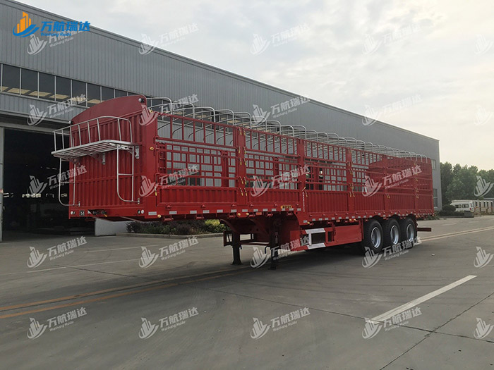 鹅颈式苍栏运输半挂车