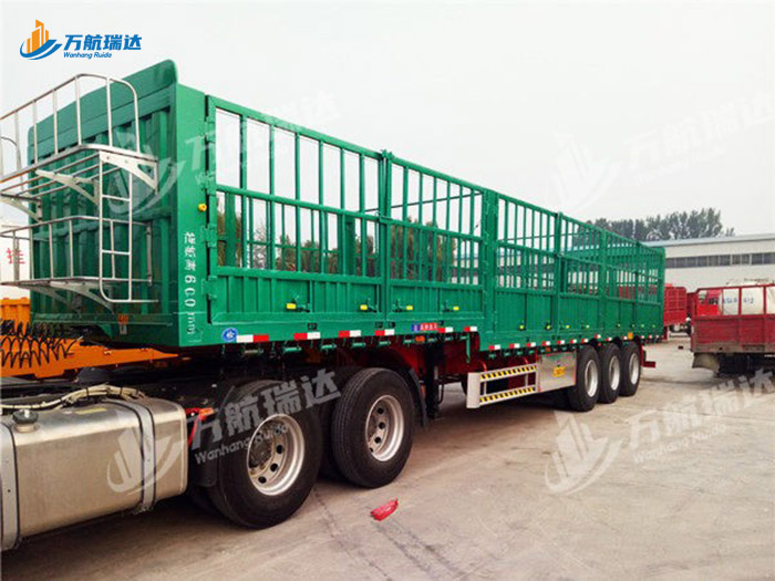 鹅颈式苍栏运输半挂车