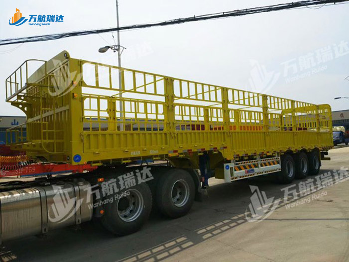 鹅颈式苍栏运输半挂车