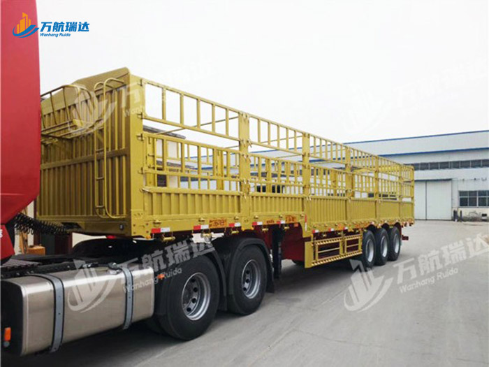 鹅颈式苍栏运输半挂车