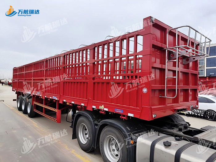 直梁式仓栏运输半挂车